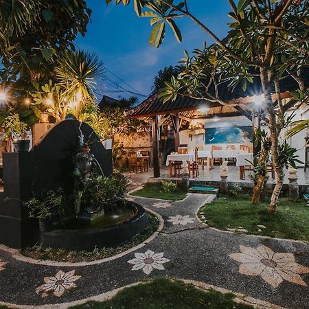 Alam Nusa Bungalow Huts & Spa 누사 렘봉안 외부 사진
