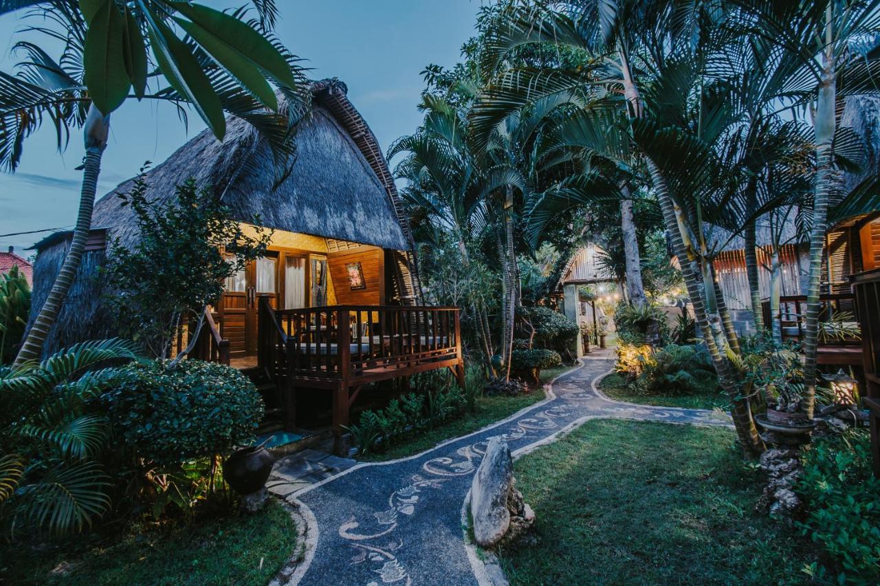 Alam Nusa Bungalow Huts & Spa 누사 렘봉안 외부 사진